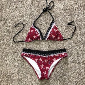 Cupshe Maroon Floral Bikini Medium
